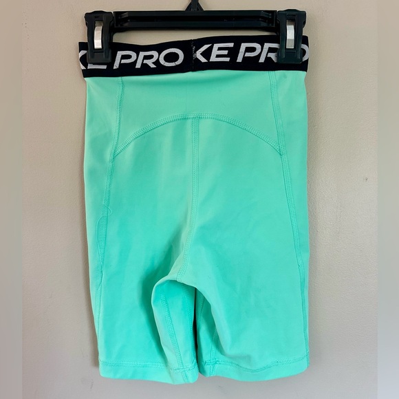 Nike Shorts Womens XXS Green Pro Nike Dri-Fit Gym Athletic Comfort Inseam - Picture 2 of 3